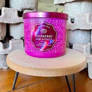 Wildberry Jam Donut 3 Wick Candle